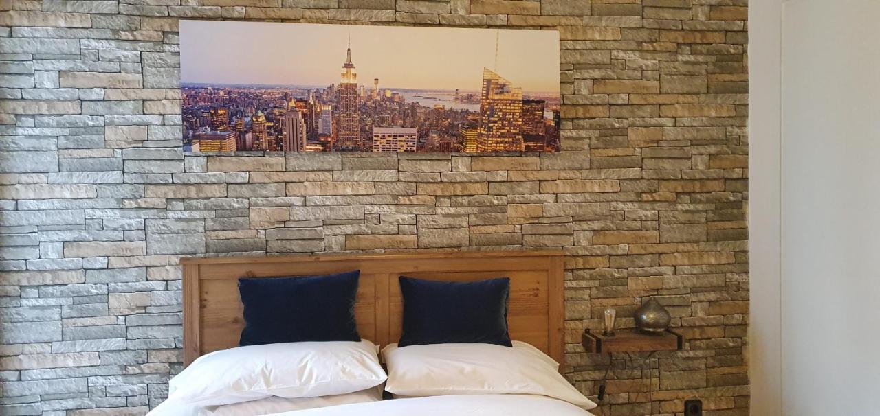 Sofia Urban Acropolis Апартаменты *